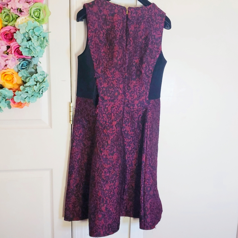 $210 DKNY New Jacquard Floral Fit Flare Sleeveless - Picture 5 of 16